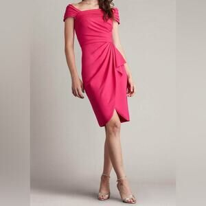 Tadashi Shoji BOS24374M - Pleated Detail Off-Shoulder Cocktail Dress Sz S